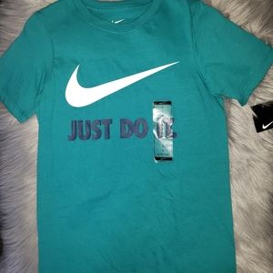 Nike Just Do It Swoosh Tee